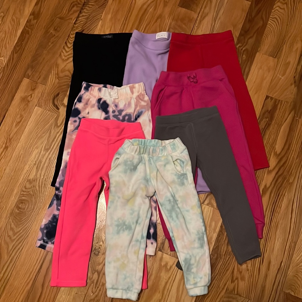 Keep her cozy & warm this winter! 8 pairs of 4T fleece pants!